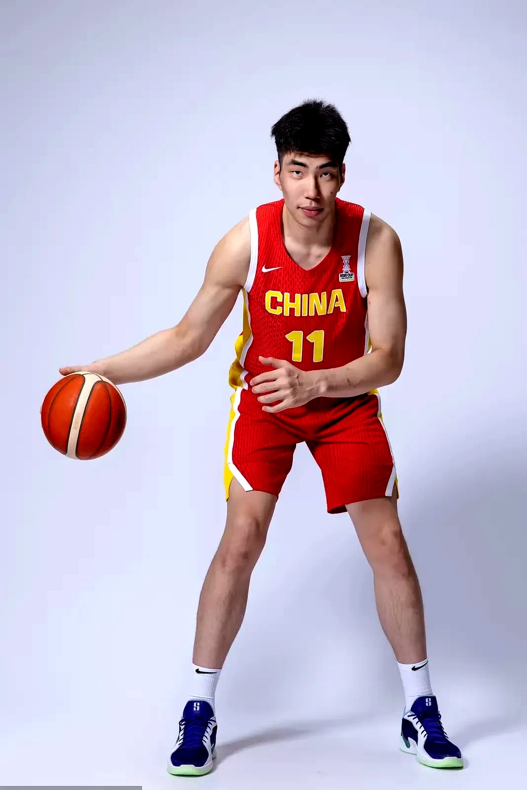 转折点！马赛篮板制胜，CBA常规赛集结日攻防权衡，震撼外界，赛季目标并未改变的简单介绍